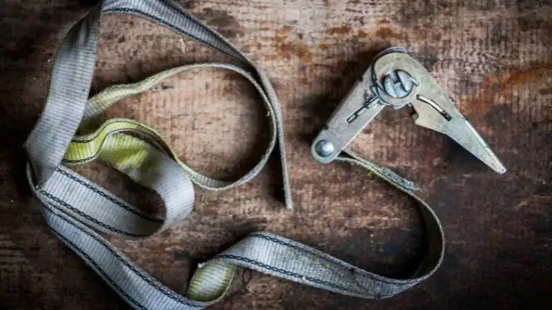 È necessario cambiare la cinghia a cricchetto