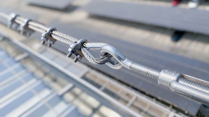 wire rope secured by U-bolts