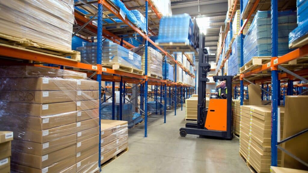 the different type of warehouse